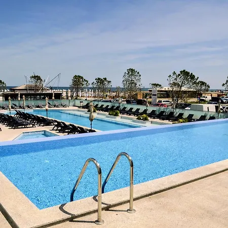 アパート Dez I124 5,5 ナボダリ