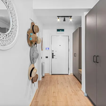 アパート Dez I124 5,5 ナボダリ